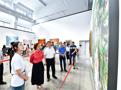 弘揚(yáng)紅巖精神 涵養(yǎng)清風(fēng)正氣——重慶公共運(yùn)輸職業(yè)學(xué)院組織參觀“紅巖清風(fēng)”廉潔文化美術(shù)作品展暨文化藝術(shù)交流活動側(cè)記